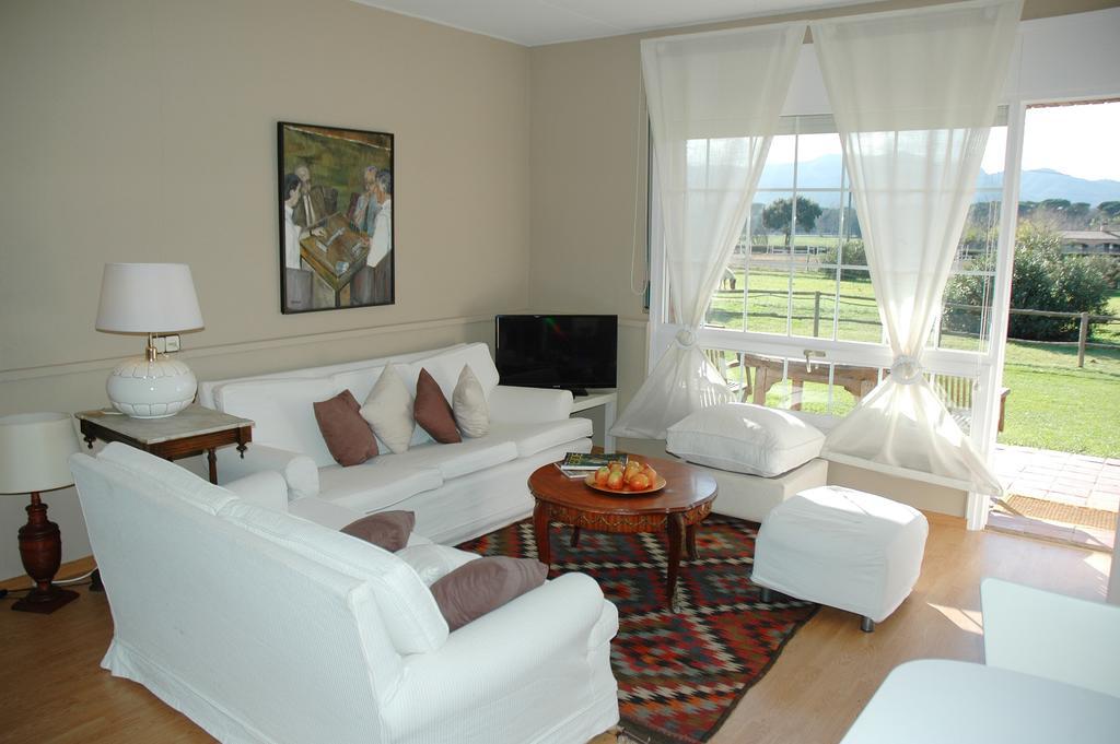 Хостел Residential Horse Club Costa Brava Санта-Кристина-де-Аро Экстерьер фото